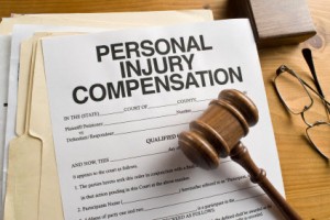 How a personal injury lawyer helps clients claim compensation?