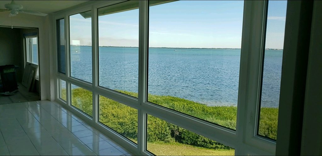 The Advantages of Safety Window Glass Color for homes